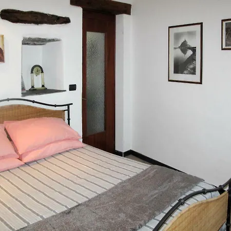 Locazione Turistica Casa Davide Feriehus