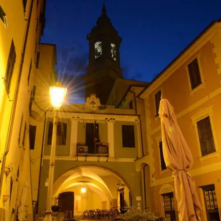 Locazione Turistica Casa Davide Дом отдыха *