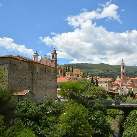 Дом отдыха Locazione Turistica Casa Davide *